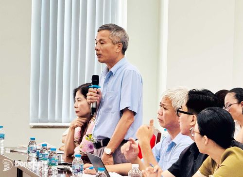 Đại diện cơ sở y tế phát biểu tại hội nghị. Ảnh: Hạnh Dung