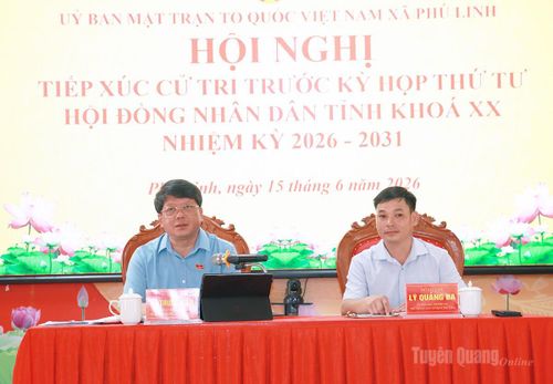 Tổ đại biểu số 3 HĐND tỉnh tiếp xúc cử tri tại xã Phú Linh.