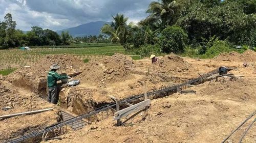 Khu vực triển khai xây dựng công trình nhà cộng đồng vượt lũ đa năng đầu tiên tại thôn Phú Hữu, xã Hòa Thịnh, tỉnh Đắk Lắk.