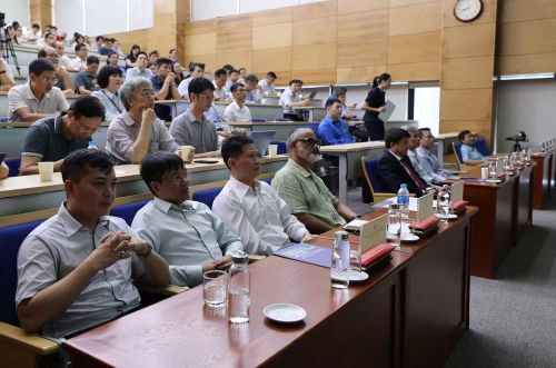 Quang cảnh tại buổi làm việc chuyên đề. (Ảnh: Kiều Anh)