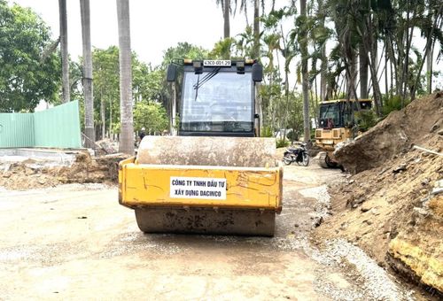 Thi công xây dựng một lối vào Công viên 29-3.