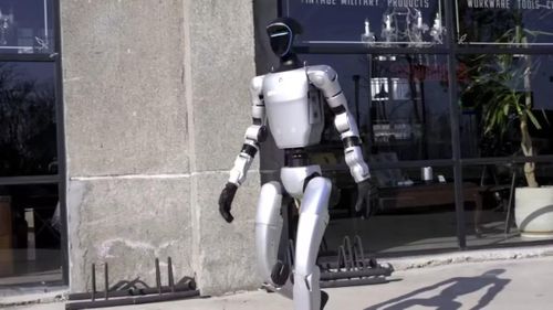 Dù hiện tại robot hình người vẫn chưa thể thay thế con người trong nhiều công việc phức tạp, giới chuyên gia nhận định chúng đang tiến gần hơn tới những ứng dụng thực tế như chăm sóc người cao tuổi, hỗ trợ phục hồi chức năng, kiểm tra cơ sở hạ tầng, làm việc trong môi trường nguy hiểm hoặc tham gia sản xuất công nghiệp trong tương lai.