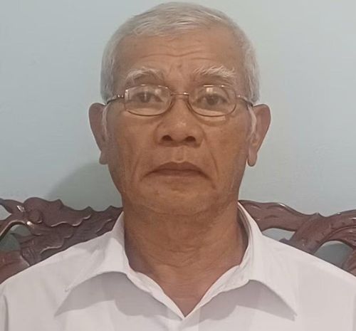 Thầy Trần The. Ảnh: NVCC.