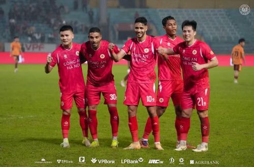 Năm nay cơ cấu giải thưởng dành cho đội vô địch Siêu cúp Quốc gia Việt Nam vẫn chưa được ban tổ chức chính thức công bố.