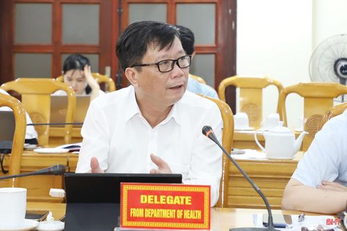 Giám đốc Sở Y tế Nguyễn Minh Đức thông tin về phát triển y tế thông minh tại Hà Tĩnh.