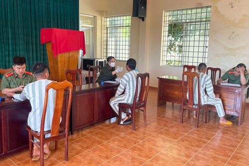 Công an tỉnh Lâm Đồng duy trì hiệu quả công tác chăm sóc y tế tại các cơ sở giam giữ. Ảnh Thiện Nhân
