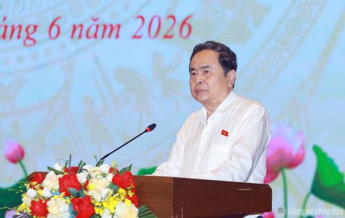  Chủ tịch Quốc hội yêu cầu, toàn bộ quy trình xây dựng pháp luật phải gắn với kiểm soát chặt chẽ quyền lực, nâng cao trách nhiệm giải trình, phòng, chống tham nhũng, lãng phí, tiêu cực. 