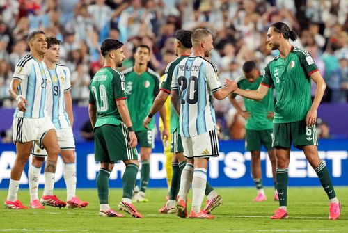  Sau trận thua Argentina, Maza và các đồng đội sẽ hướng đến hai trận đấu còn lại của bảng J, lần lượt gặp Jordan (23/6) và Áo (28/6). Dẫu sao, tiền vệ sinh năm 2005 cũng được an ủi phần nào với màn trình diễn cá nhân tương đối tốt của mình. 