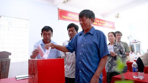 Việc lấy ý kiến cử tri được các địa phương triển khai công khai, minh bạch, bảo đảm quyền làm chủ của nhân dân