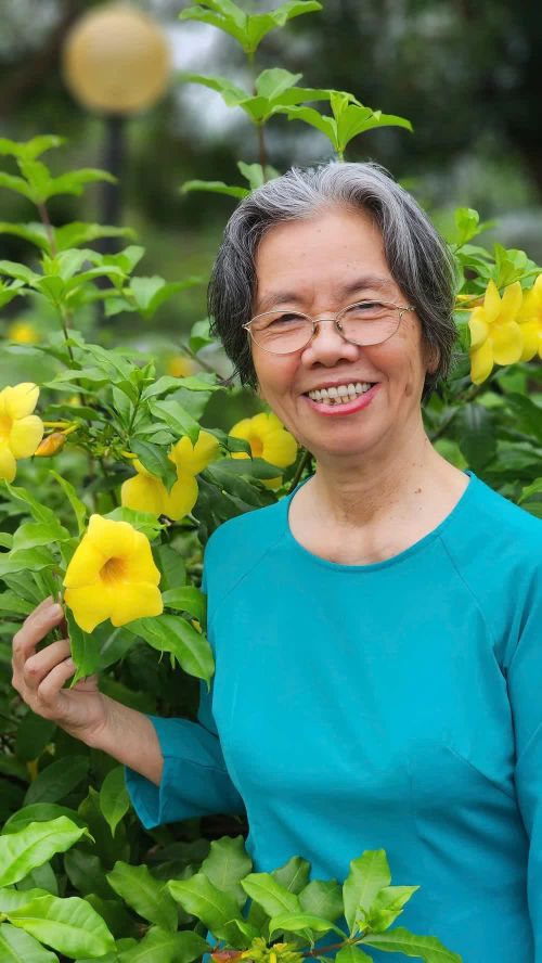 Nhà văn Lê Phương Liên