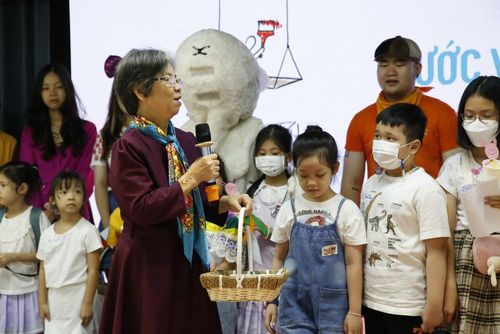 Nhà văn Lê Phương Liên - người “bạn văn của tuổi thơ”