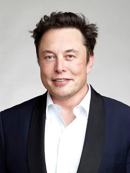 Elon Musk có tầm nhìn đưa Tesla và SpaceX vượt ngoài mong đợi.