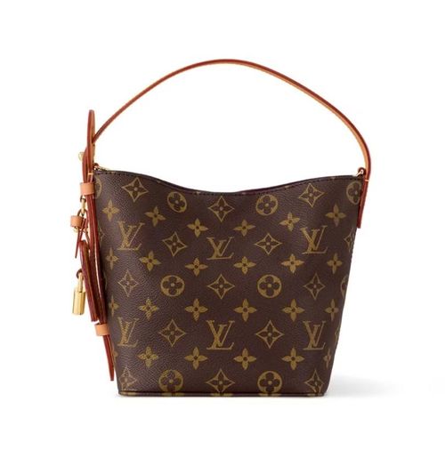Louis Vuitton mang đến sự cân bằng trong nét cổ điển và hiện đại trong thiết kế túi.