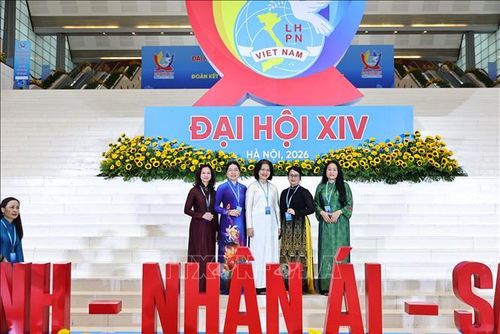 Các đại biểu tham dự Phiên thứ nhất của Đại hội đại biểu Phụ nữ toàn quốc lần thứ XIV. Ảnh: Minh Đức/TTXVN