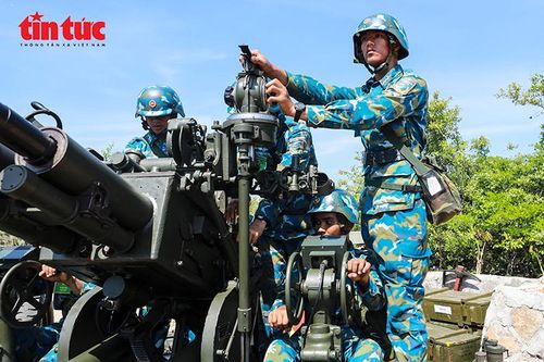 Kíp pháo phòng không trên trận địa, nâng cao khả năng hiệp đồng, xử trí mục tiêu trong điều kiện tác chiến hiện đại.