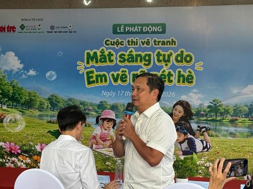 Thầy Phạm Quang Vinh, Phó hiệu trưởng Trường Tiểu học Trần Hưng Đạo.