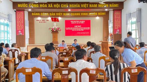 Xã Cát Tiên 3 tổ chức gặp mặt, nắm bắt nguyện vọng và lấy ý kiến các trưởng thôn về công tác sáp nhập thôn trên địa bàn