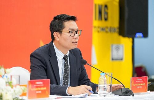 Tổng Giám đốc ROX Key Nguyễn Văn Hiệp chia sẻ về định hướng ứng dụng AI và công nghệ trong ĐHĐCĐ 2026.