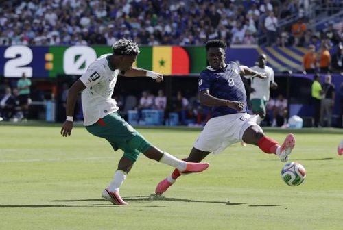 Hơn cả một trận ra quân, cuộc so tài với Senegal là cuộc chiến vượt qua ám ảnh lịch sử của tuyển Pháp. Ảnh: Reuters.