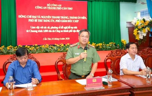 Đại tá Nguyễn Thanh Tràng, Phó Giám đốc Công an TP Cần Thơ phát biểu kết luận buổi làm việc.