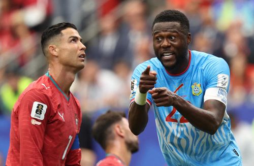  Ronaldo thất vọng sau bàn gỡ hòa ở phút 45+5 của Yoane Wissa bên phía Congo. Trước đó, Joao Neves là người mở tỷ số cho Bồ Đào Nha sau tình huống đánh đầu hiểm hóc. 