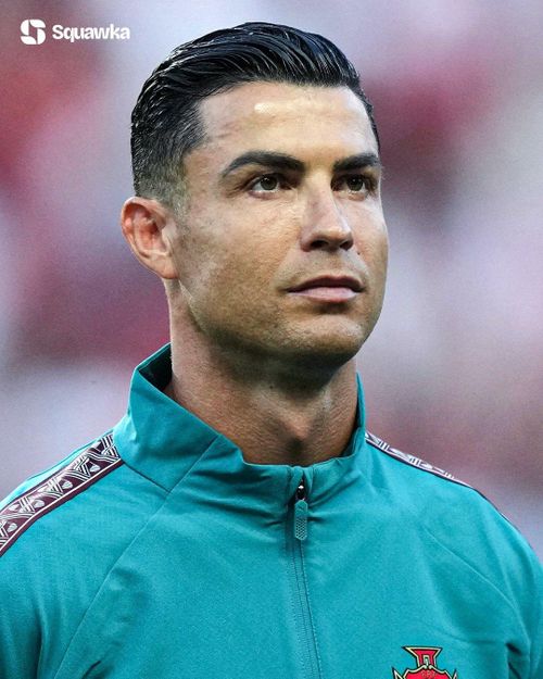  Với 41 tuổi và 132 ngày, Cristiano Ronaldo chính thức trở thành cầu thủ lớn tuổi thứ hai trong lịch sử World Cup ra sân, chỉ sau thủ môn người Ai Cập Essam El Hadary năm 2018 ở 45 tuổi và 161 ngày. 