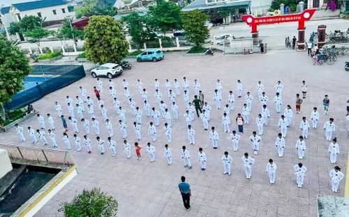 Công an xã An Nông tổ chức lớp Taekwondo miễn phí cho 102 thanh thiếu niên, học sinh trên địa bàn trong dịp hè năm 2026.