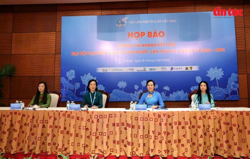 Lãnh đạo Hội LHPN Việt Nam tại họp báo thông tin kết quả Đại hội.