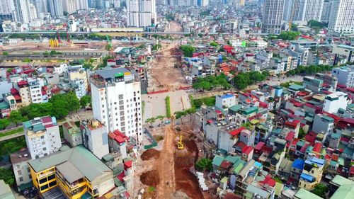 Điểm đầu dự án tại nút giao với đường Nguyễn Trãi hiện cũng đang được dọn dẹp trạc thải để thi công.