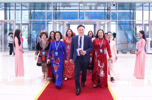 Đoàn đại biểu tỉnh Lai Châu tham dự Đại hội.