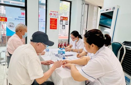 Khu vực đón tiếp người có công được sắp xếp chu đáo, khoa học. Ảnh: PV