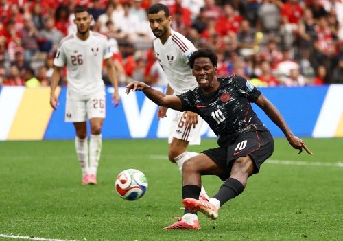  Jonathan David lập hat-trick, còn Canada gửi lời cảnh báo mạnh mẽ tới các ứng viên vô địch bằng chiến thắng 6-0 trước Qatar. 