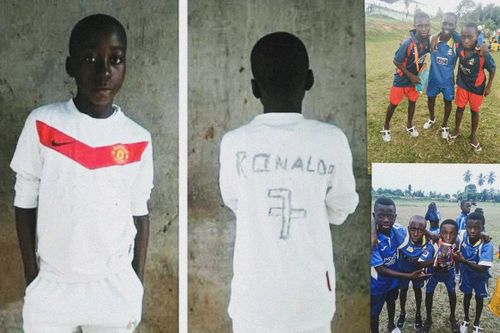 Diomande viết số 7 của thần tượng Ronaldo sau chiếc áo đá bóng ngày còn bé.