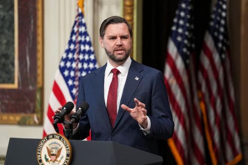  Phó Tổng thống Mỹ JD Vance phát biểu tại Nhà Trắng ngày 1/4. Ảnh: Reuters.