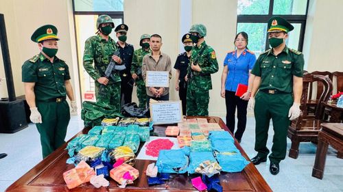  Đối tượng Phạm Xuân Thanh cùng tang vật trong chuyên án 