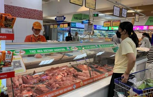 TPHCM sẽ thí điểm sàn giao dịch thịt heo để tiếp cận người tiêu dùng tốt hơn.