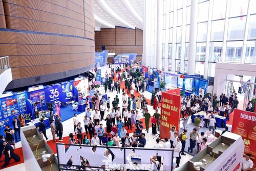 Trong chuỗi hoạt động còn có Diễn đàn Báo chí toàn quốc, Chung kết Cuộc thi “Tiếng hát Người làm báo mở rộng” và Lễ trao Giải Báo chí Quốc gia lần thứ XX.
