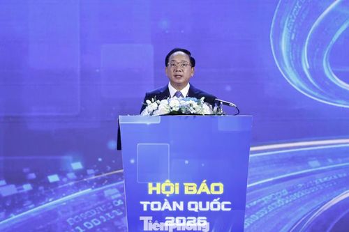 Ông Trịnh Văn Quyết, Ủy viên Bộ Chính trị, Bí thư Trung ương Đảng, Trưởng Ban Tuyên giáo và Dân vận Trung ương phát biểu khai mạc.