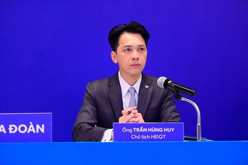 Ông Trần Hùng Huy - Chủ tịch HĐQT ACB tại ĐHĐCĐ 2026.