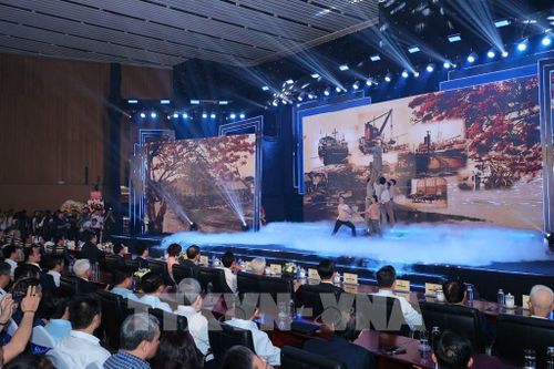 Chương trình nghệ thuật chào mừng khai mạc Hội báo toàn quốc 2026. Ảnh: Minh Quyết - TTXVN