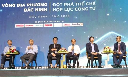 Đồng chí Mai Sơn cùng các đại biểu tham gia thảo luận tại VPSF 2026.