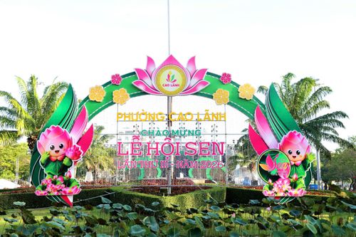 Lễ hội Sen Đồng Tháp lần thứ III diễn ra từ ngày 18-21/6