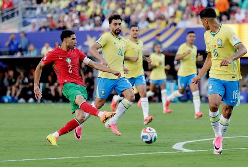 Morocco chơi không tồi trước Brazil. (Ảnh: Reuters)
