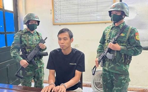 Đối tượng Hoàng Ngọc Phú. Ảnh: Biên phòng Hà Tĩnh.