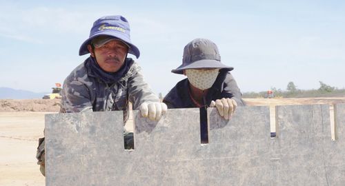  Nỗ lực hoàn thiện kết cấu thép để đổ bê tông 