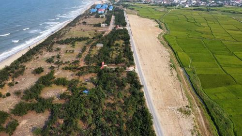 Chủ đầu tư đồng ý hiến hơn 1.000m2 để làm đường dẫn ra biển.