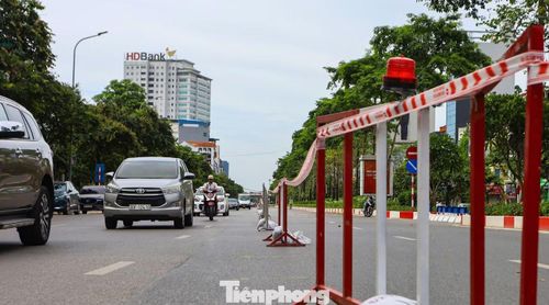 Bổ sung các điểm quay đầu trước phạm vi rào chắn để phục vụ các phương tiện có nhu cầu quay đầu đi Liễu Giai hoặc chiều ngược lại.