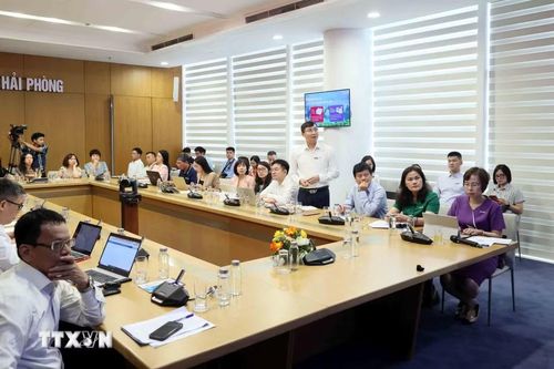 Nhà báo Trần Tiến Duẩn, Tổng biên tập báo Vietnam Plus (Thông tấn xã Việt Nam) phát biểu. (Ảnh: An Đăng/TTXVN)