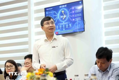 Nhà báo Trần Tiến Duẩn, Tổng biên tập báo Vietnam Plus (Thông tấn xã Việt Nam) phát biểu. (Ảnh: An Đăng/TTXVN)