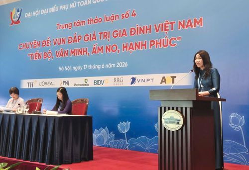 Bà Nguyễn Thị Nga, Phó Cục trưởng Cục Bà mẹ và Trẻ em cho rằng, cần tăng cường phối hợp liên ngành trong tuyên truyền, vận động thực hiện công tác dân số và phát triển, chăm sóc sức khỏe phụ nữ và trẻ em.